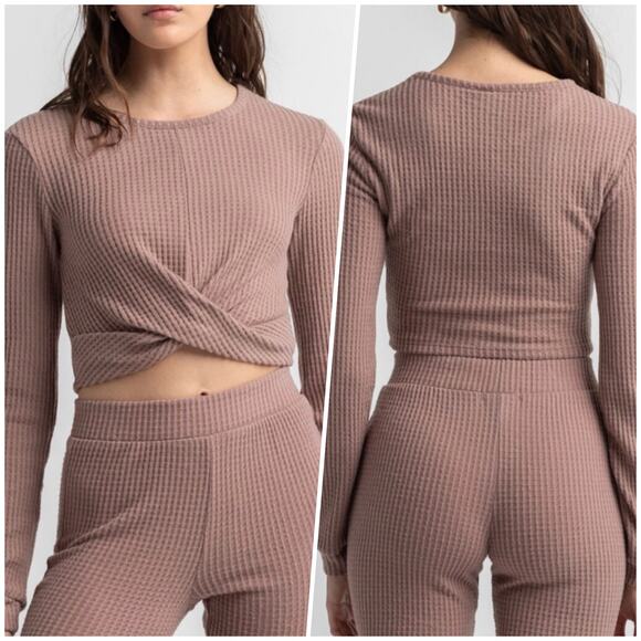 Sky & Sparrow | Women | Taupe Waffle Knit Thermal Crop Top Flare Pant Set | L-XL - Picture 14 of 15